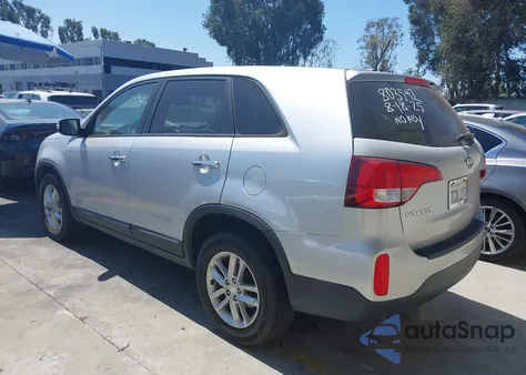 2014 Kia Sorento Lx from USA, damaged, VIN 5XYKT3A62EG520805